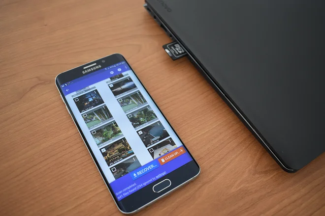 Interfaccia dell'app di recupero della foto DiskDigger su uno smartphone Android