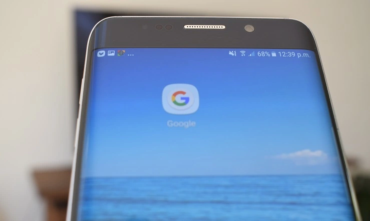 Icona di Google su uno smartphone
