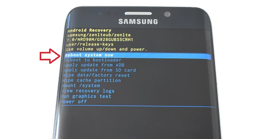 Opzione Reboot system now su smartphone Samsung