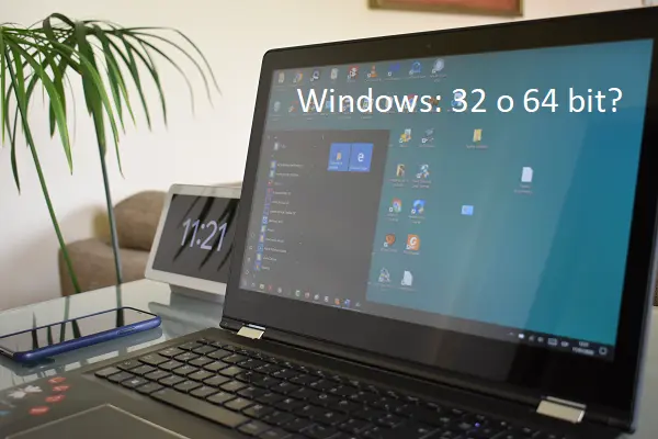 Schermo del laptop con un messaggio che chiede se Windows è a 32 o 64 bit